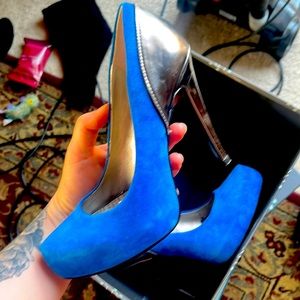 BCBG Generation size 6 / 36 blue suede gunmetal heels